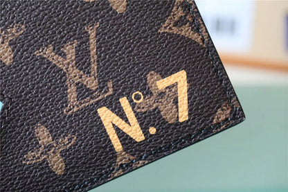Franco Shops - Louis Vuittons  - 10729