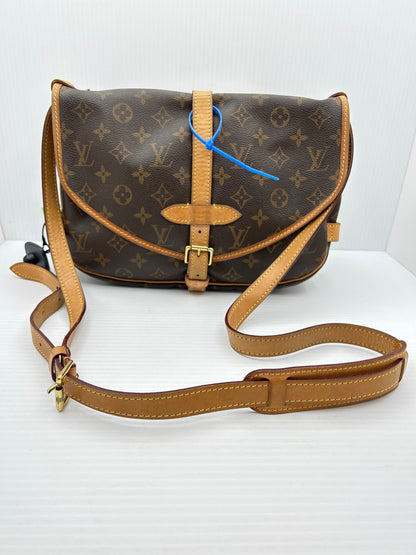 Handbag Luxury Designer By Louis Vuitton  Size: Medium