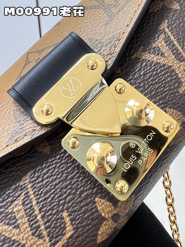 Franco Shops - Louis Vuittons  - 15610