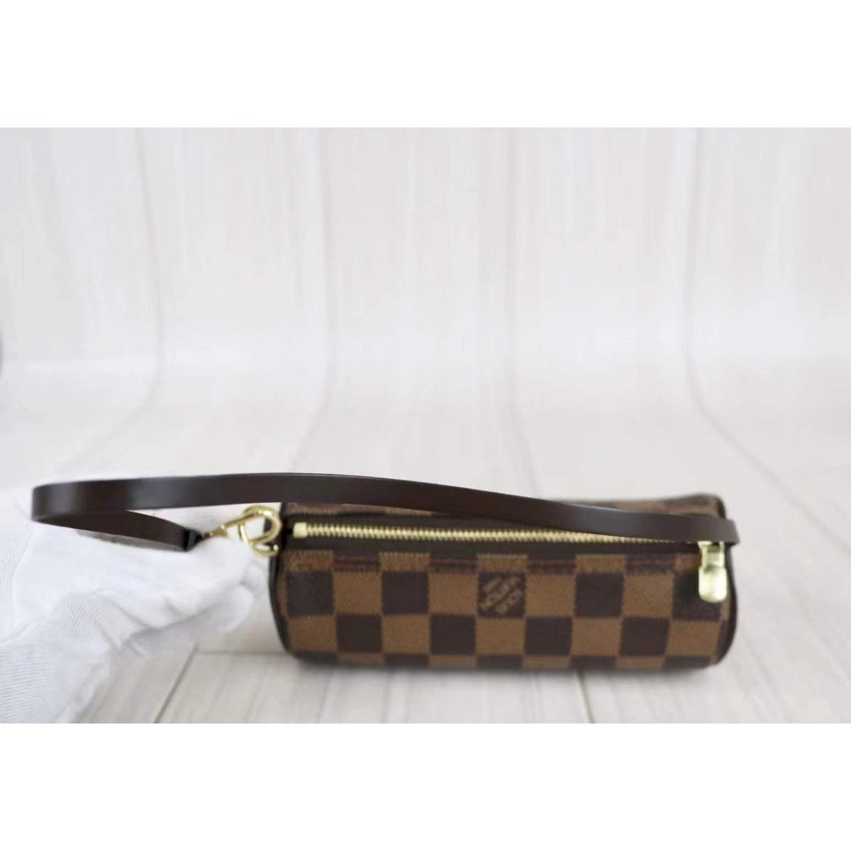 Rank SA ｜      LV Damier Handbag    ｜012615