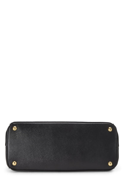 Prada,  Black Saffiano Executive Tote Large, Black