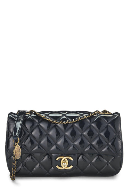 Chanel,  Navy Quilted Patent Leather 'CC' Eyelet Flap Medium, Navy