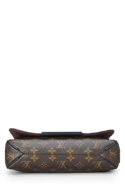 Louis Vuitton,  Monogram Canvas Macassar District PM, Black