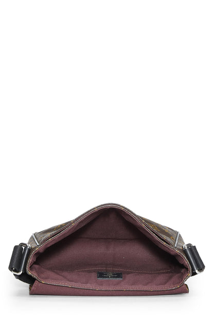 Louis Vuitton,  Monogram Canvas Macassar District PM, Black