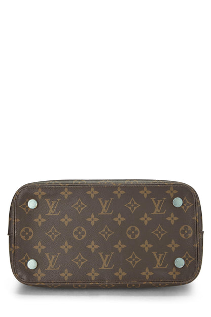 Louis Vuitton,  Monogram Canvas LockIt Vertical MM NM, Brown