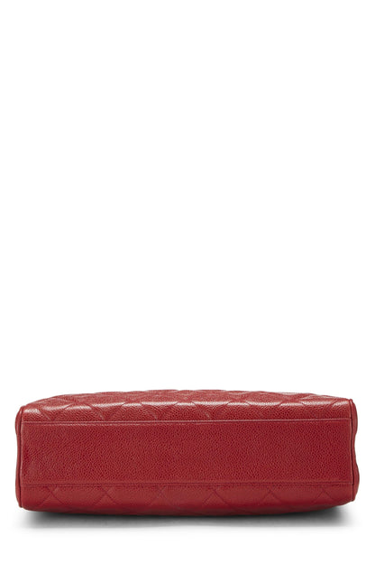 Chanel,  Red Quilted Caviar Diamond 'CC' Camera Bag Large, Red