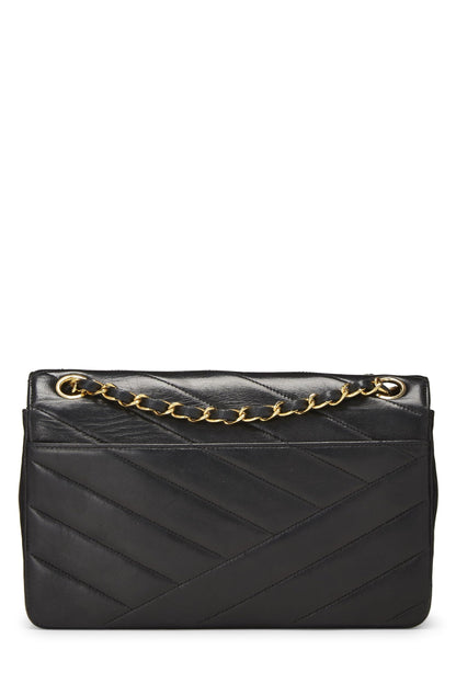 Chanel,  Black Diagonal Quilted Envelope Flap Small, Black