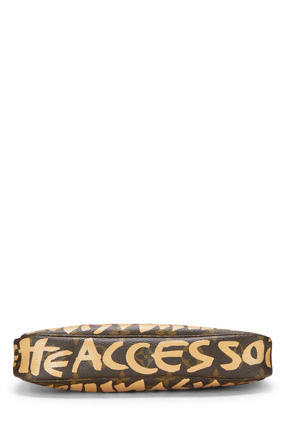 Louis Vuitton,  Stephen Sprouse x Louis Vuitton Beige Graffiti Pochette, Beige