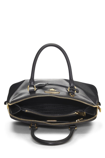 Prada,  Black Saffiano Promenade Small, Black