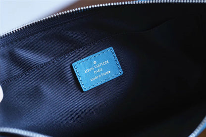 Franco Shops - Louis Vuittons  - 10929
