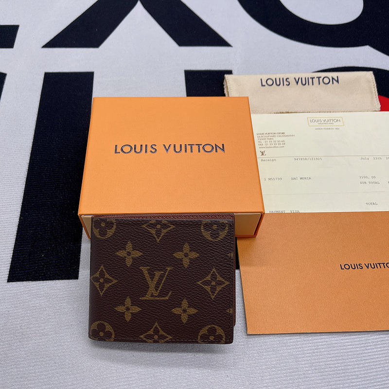 Franco Shops - Louis Vuittons  - 10851
