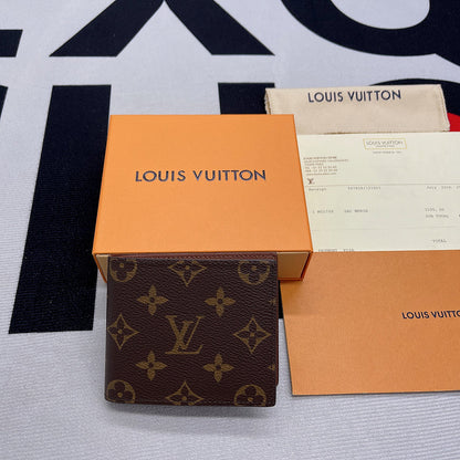 Franco Shops - Louis Vuittons  - 10851
