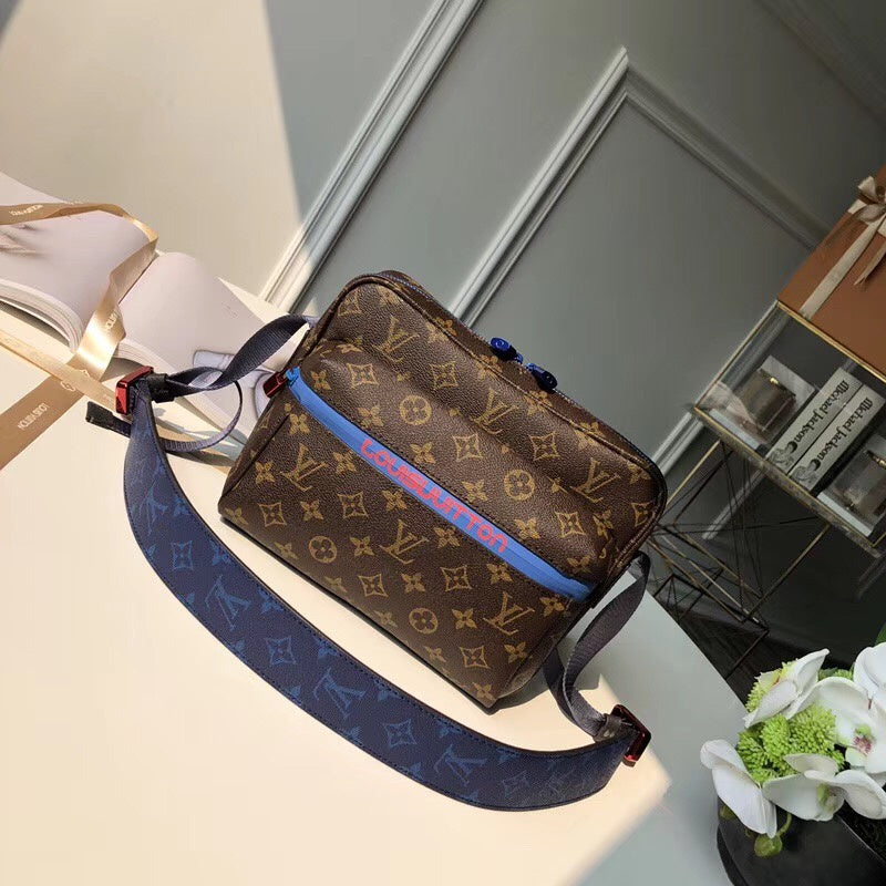 Franco Shops - Louis Vuittons  - 10456