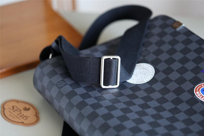 Franco Shops - Louis Vuittons  - 10414