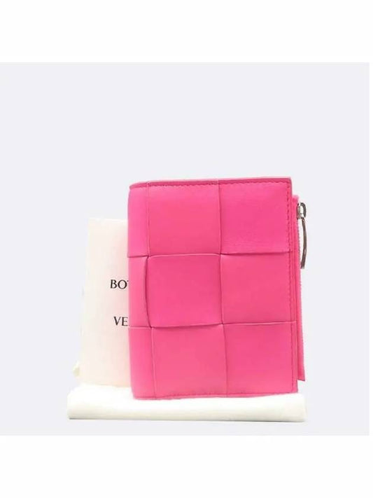 Luxury Bottega Veneta pink half wallet