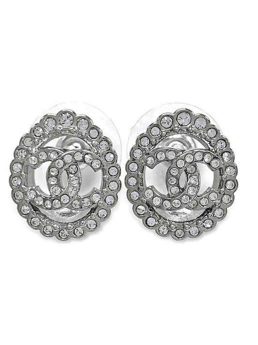 CC Logo Round Earrings Silver Chanel