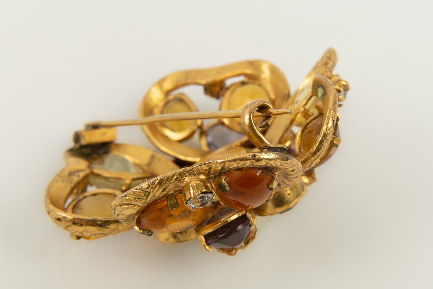 Broche ancienne Chanel