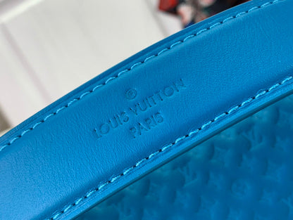 Franco Shops - Louis Vuittons  - 15744