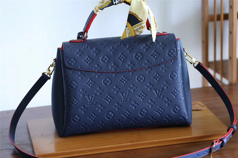 The Franco Shops - Louis Vuittons  - 7865