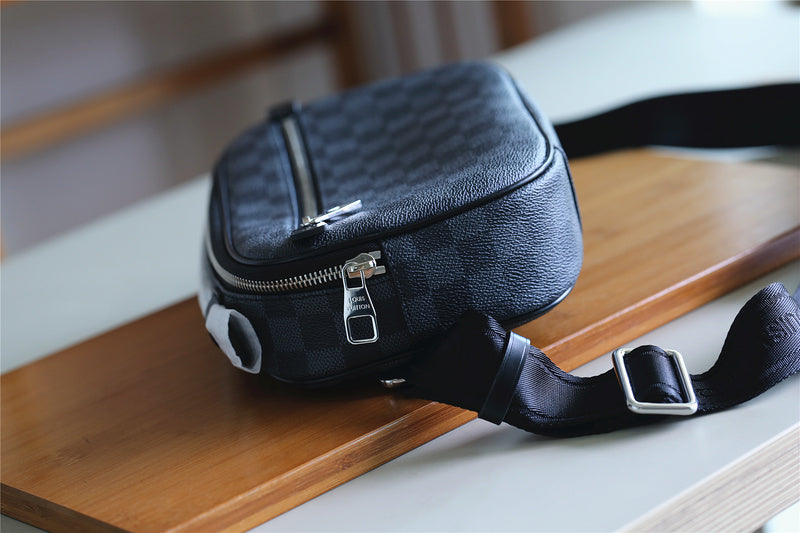 Franco Shops - Louis Vuittons  - 10395