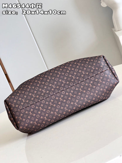 Franco Shops - Louis Vuittons  - 15474