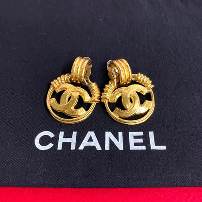 CHANEL Earring Gold Plated gold