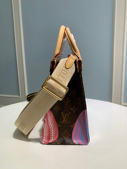 Franco Shops - Louis Vuittons  - 15624