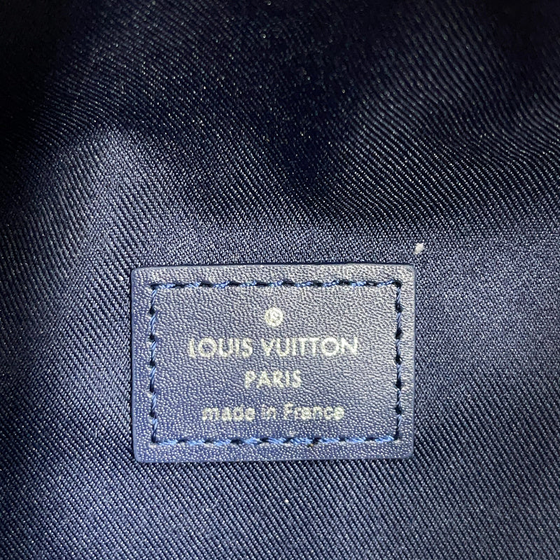 Franco Shops - Louis Vuittons  - 9929