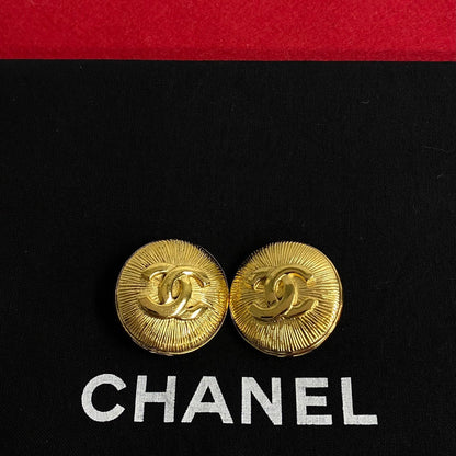 CHANEL Earring Gold Plated gold