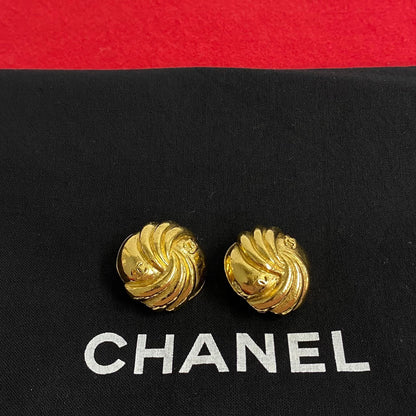 CHANEL Earring Gold Plated gold