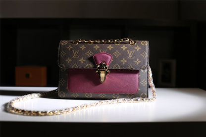 The Franco Shops - Louis Vuittons  - 7835