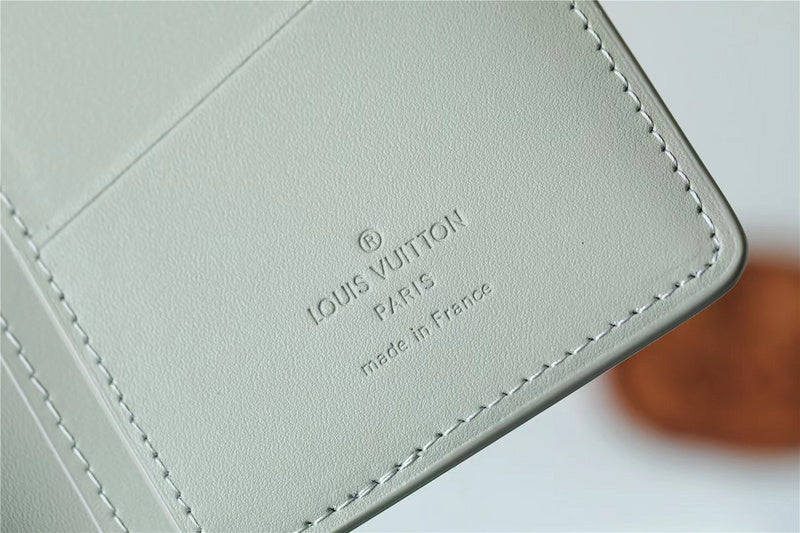Franco Shops - Louis Vuittons  - 10555