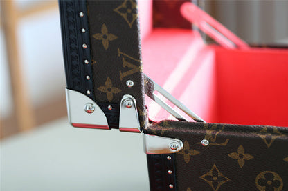 Franco Shops - Louis Vuittons  - 9535