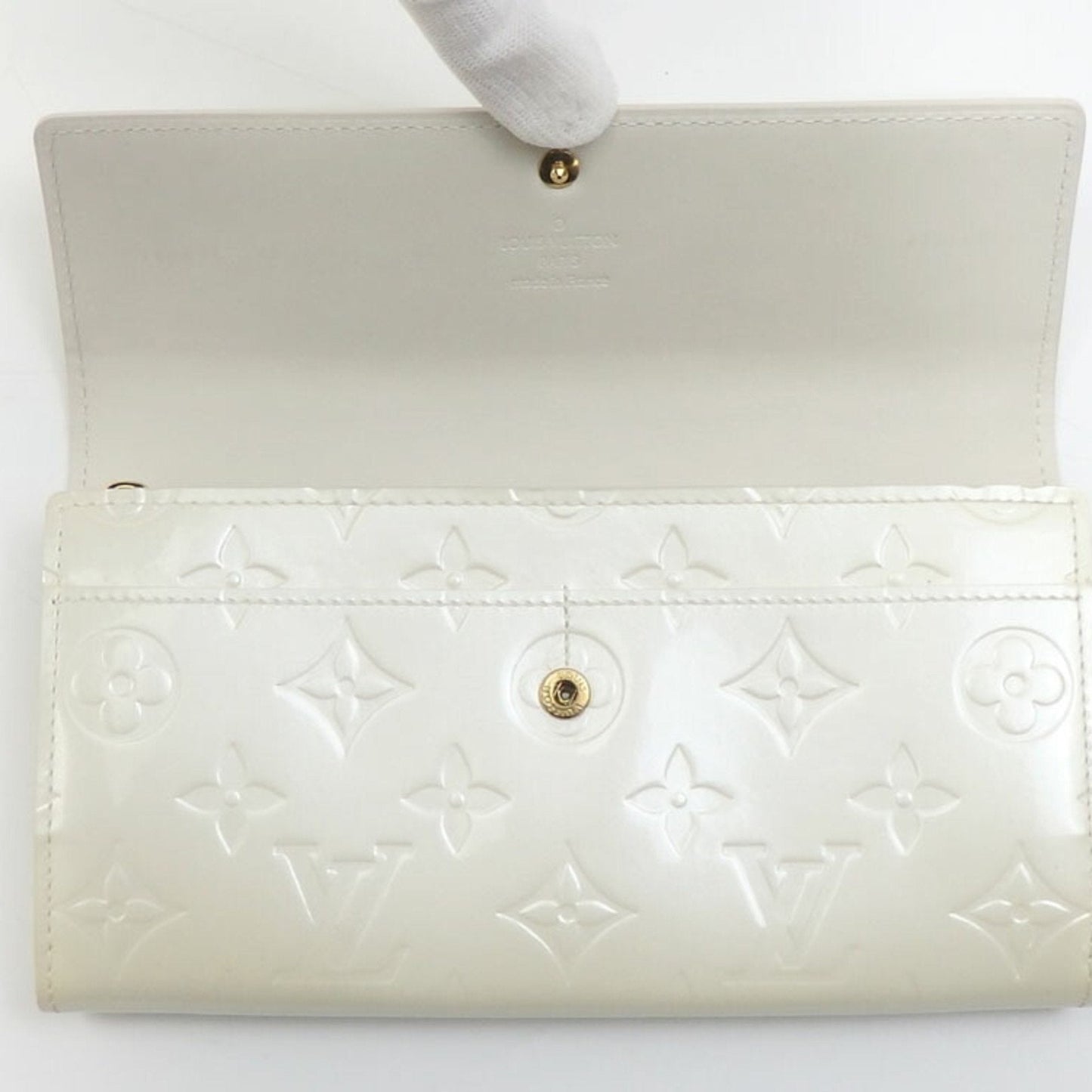 Louis Vuitton White Patent leather Portefeuille Sarah wallet accessories