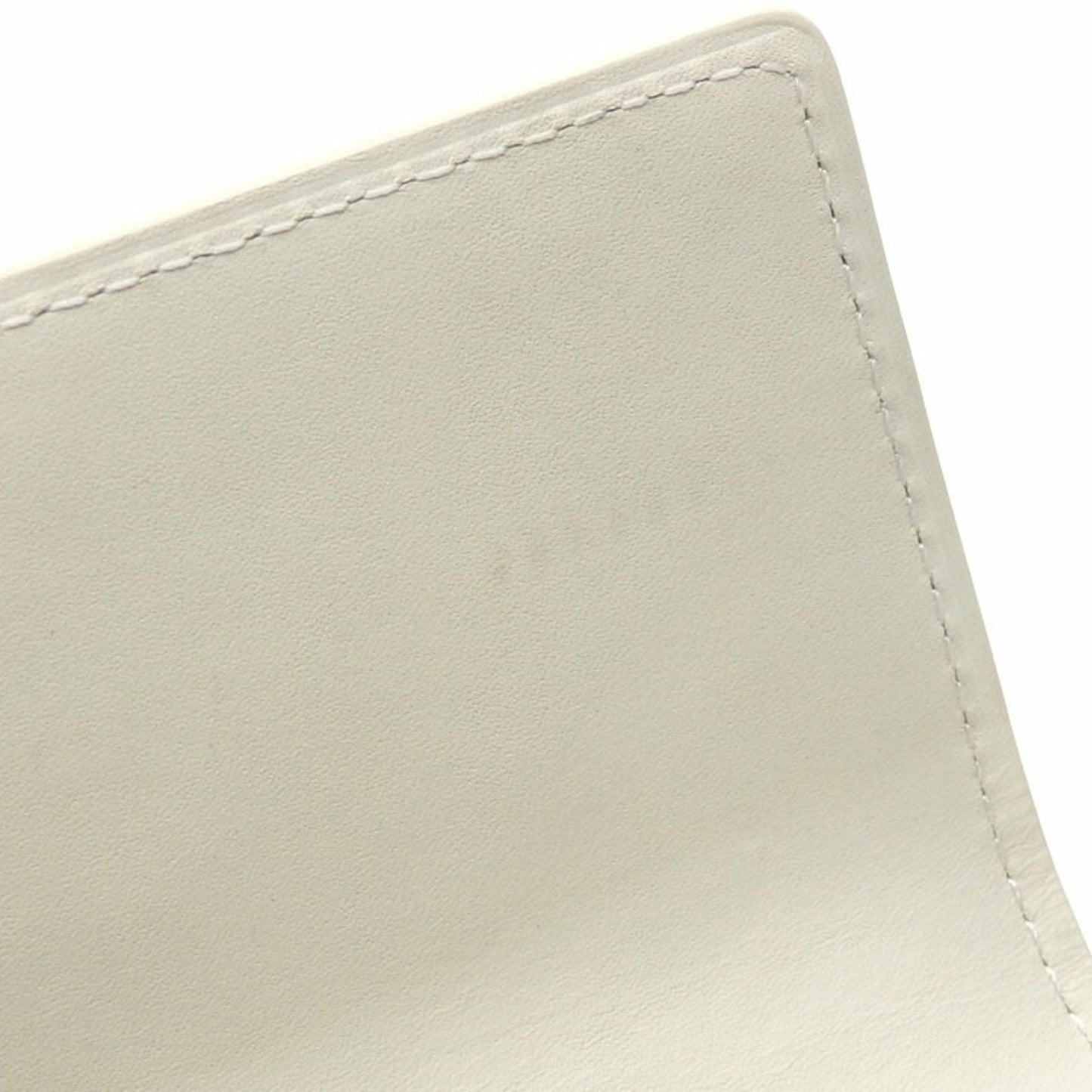 Louis Vuitton White Patent leather Portefeuille Sarah wallet accessories