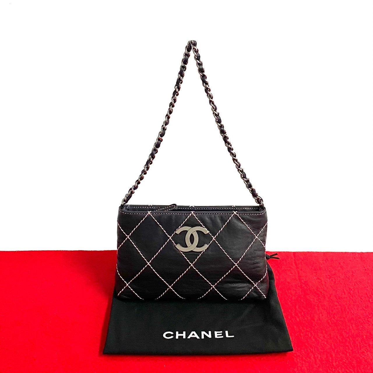 Chanel CC Wild Stitch Chain Bag  Leather Handbag in Good condition