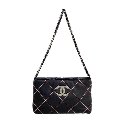 Chanel CC Wild Stitch Chain Bag  Leather Handbag in Good condition