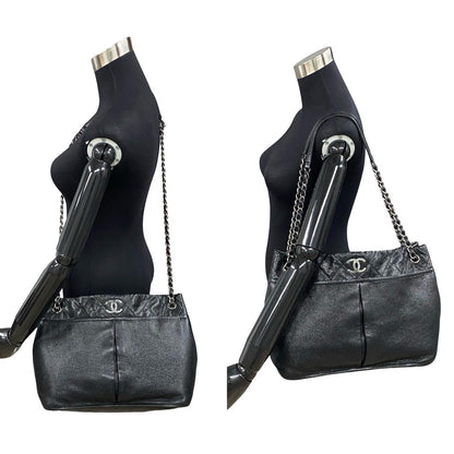 Chanel Matelasse Coco Caviar Skin Chain Semi Shoulder Bag Leather Shoulder Bag 21559 in Good condition