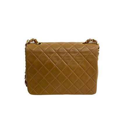 Chanel Matelasse Lambskin Chain Mini Shoulder Bag Leather Shoulder Bag 34194 in Good condition