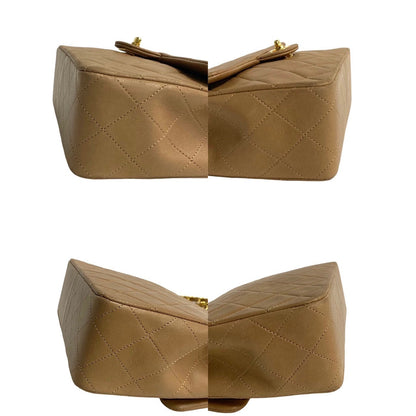 Chanel Matelasse Lambskin Chain Mini Shoulder Bag Leather Shoulder Bag 34194 in Good condition