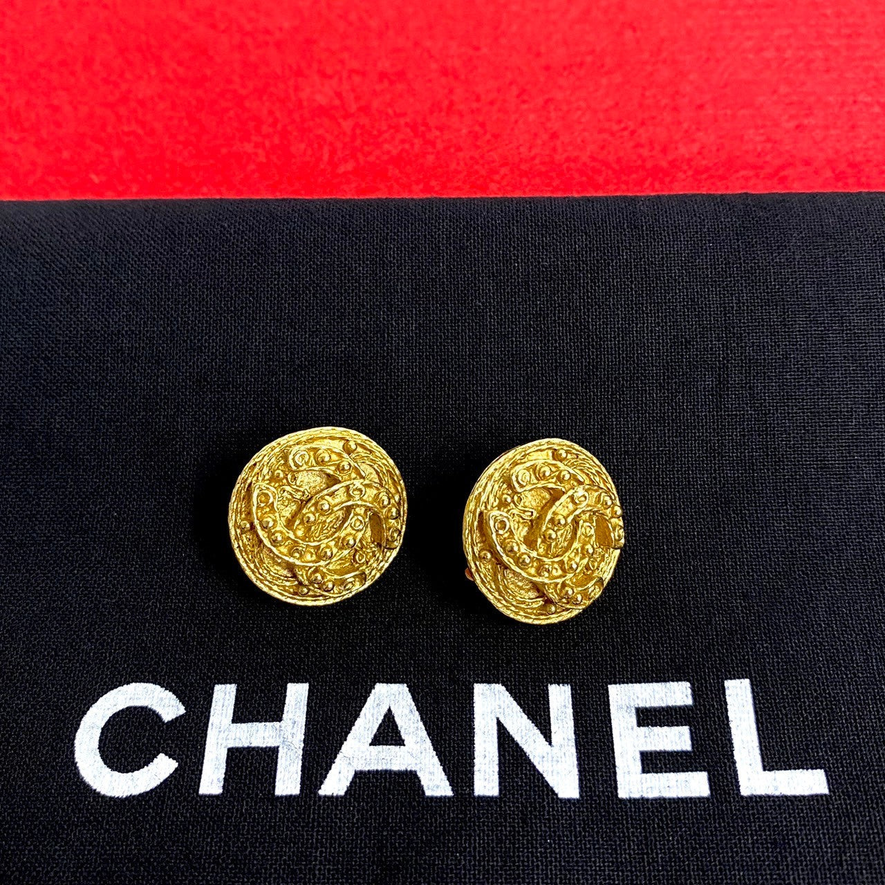CHANEL Earring Gold Plated gold