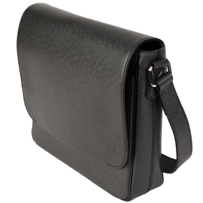 LOUIS VUITTON Messenger Shopper