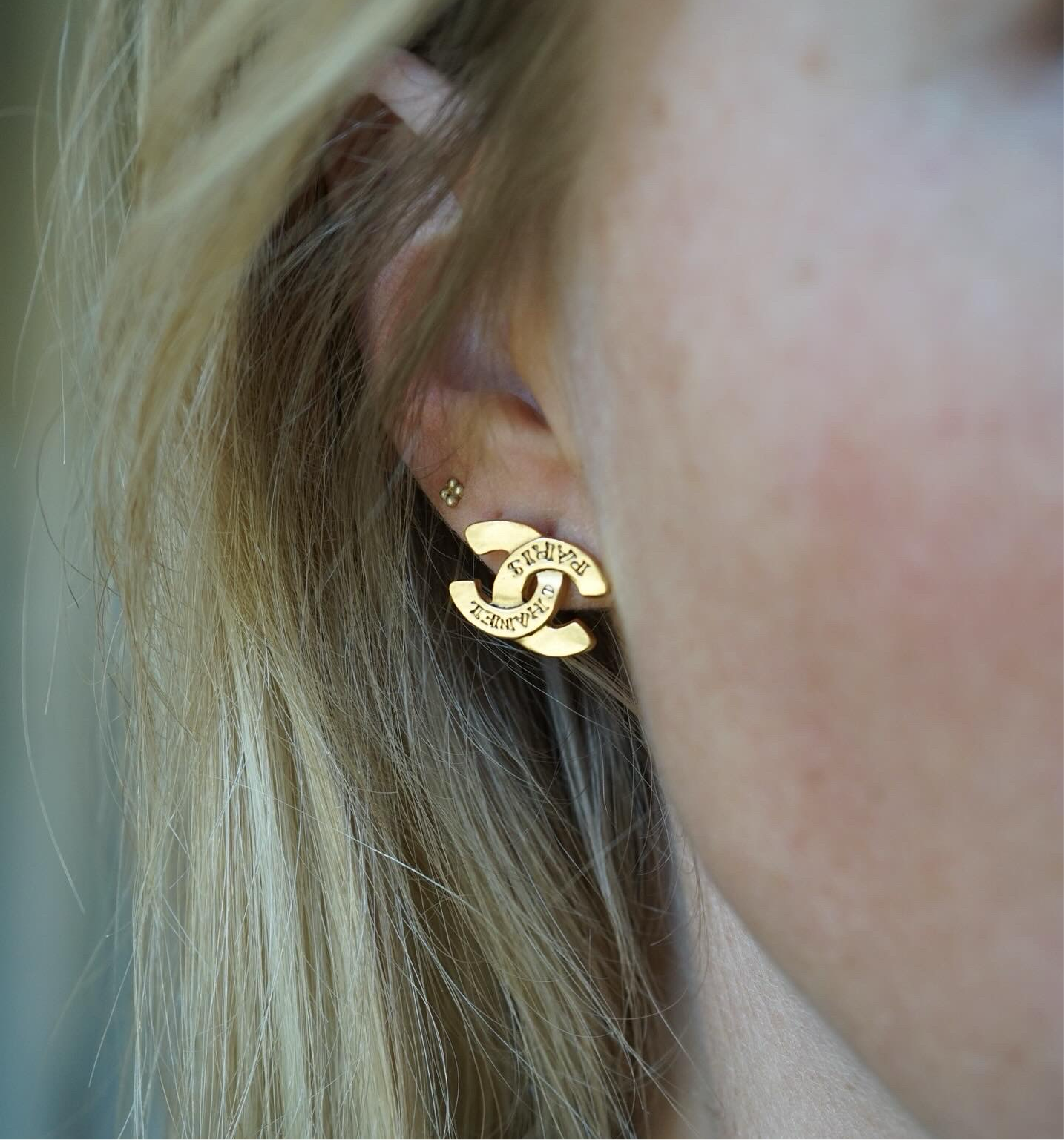 CHANEL EARRINGS