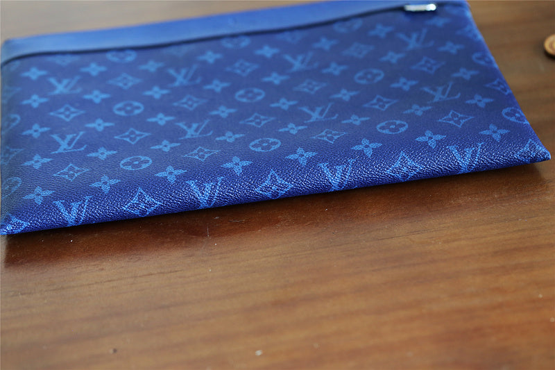 Franco Shops - Louis Vuittons  - 11117