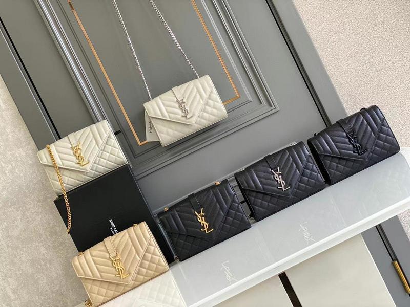 Yves Saint Laurent - Bags