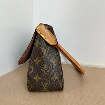 LOUIS VUITTON<br>Shoulder Bag