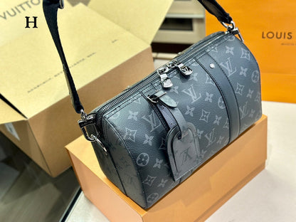 Franco Shops - Louis Vuittons  - 14986