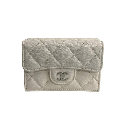 CHANEL Tri-fold wallet Matt caviar skin white Matrasse