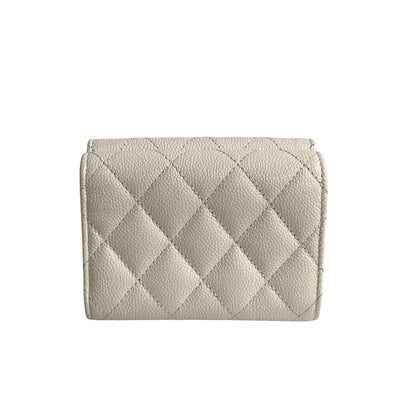 CHANEL Tri-fold wallet Matt caviar skin white Matrasse