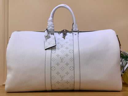 Franco Shops - Louis Vuittons  - 15426